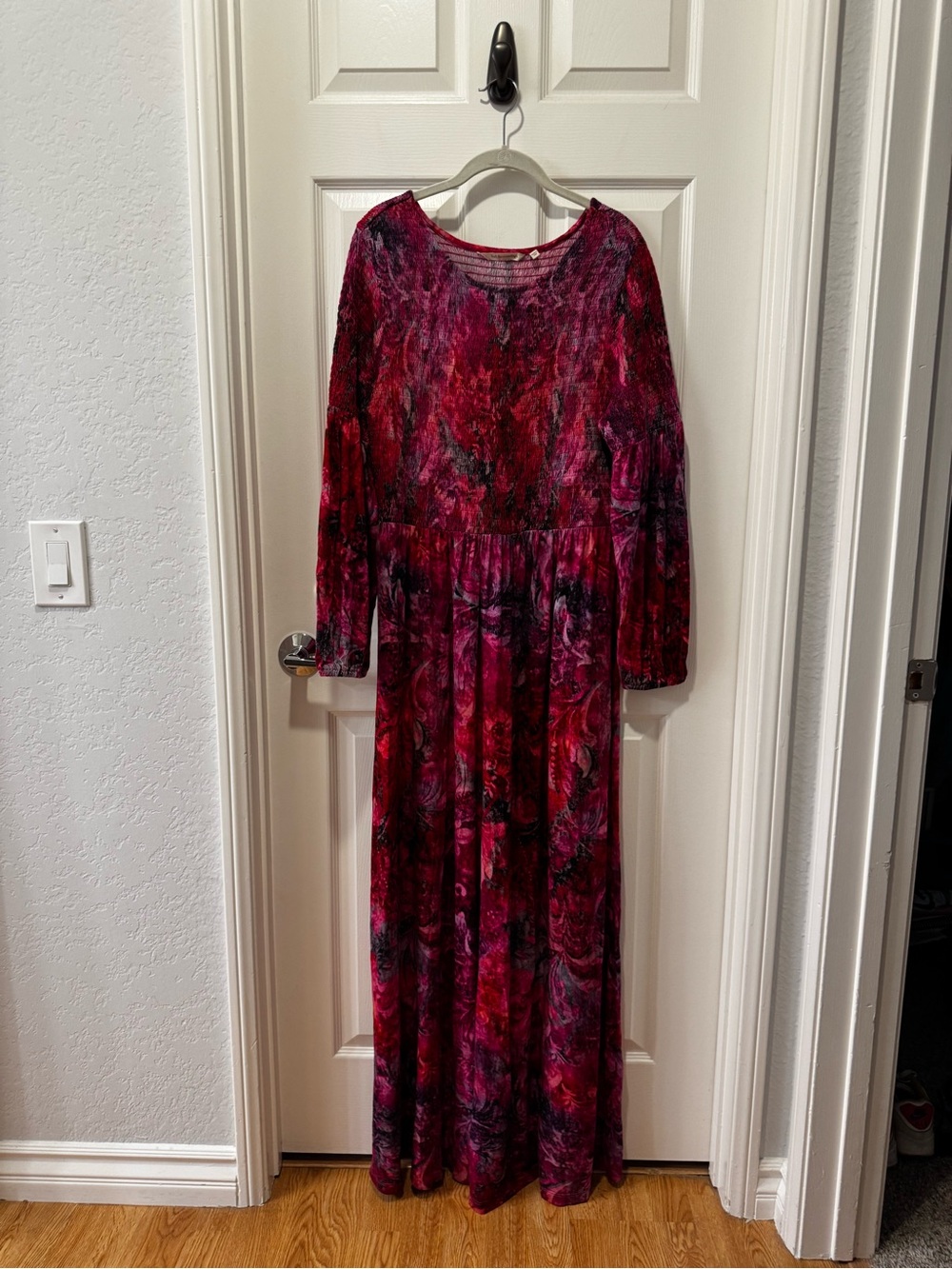 Soft Surrounding Beunissima Colorful Floral Smocked Long Sleeves Maxi Dress M - Picture 3 of 9